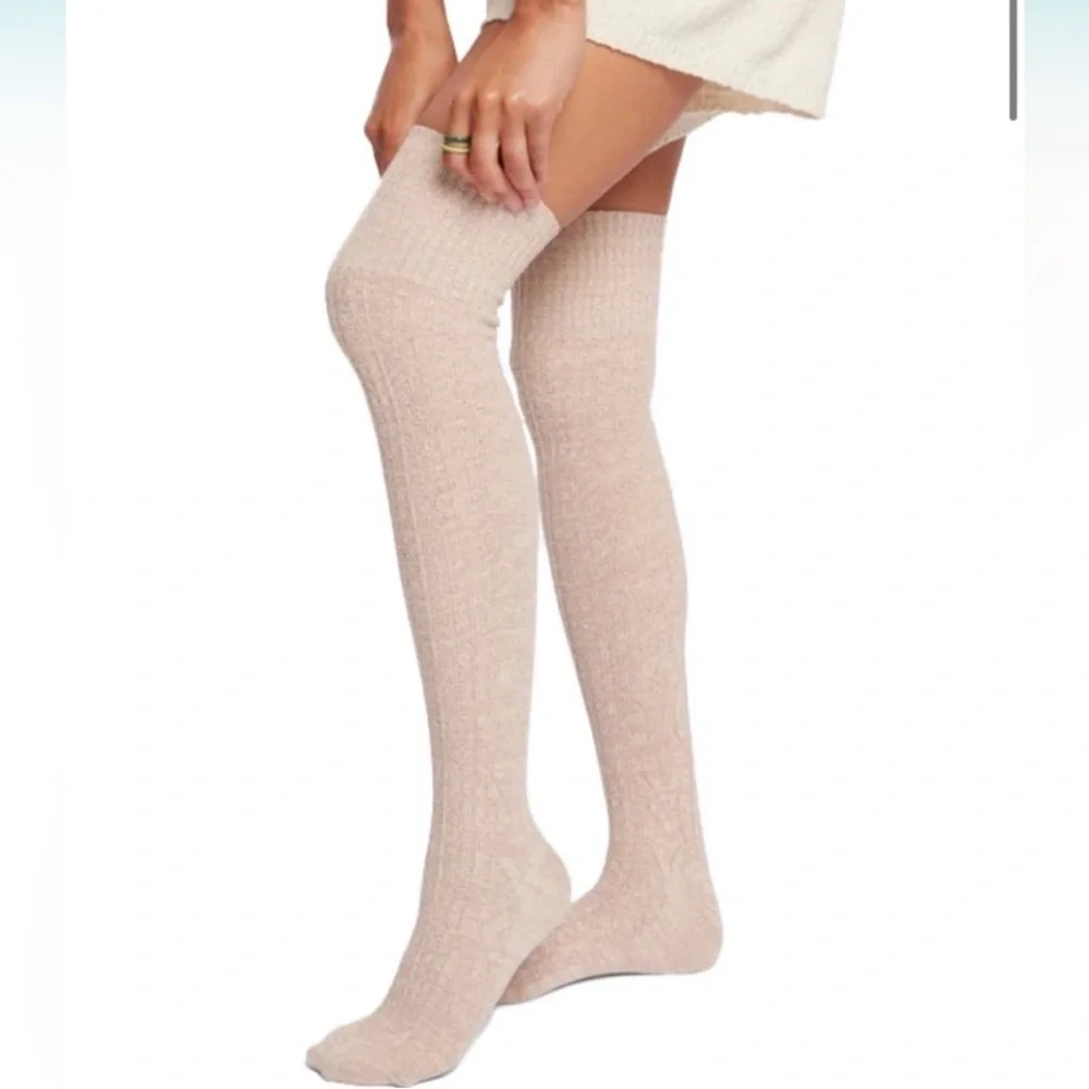Pudus Cable Knit Sweater Socks